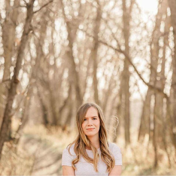 Meet your Posher, Evie - Picture 1 of 1